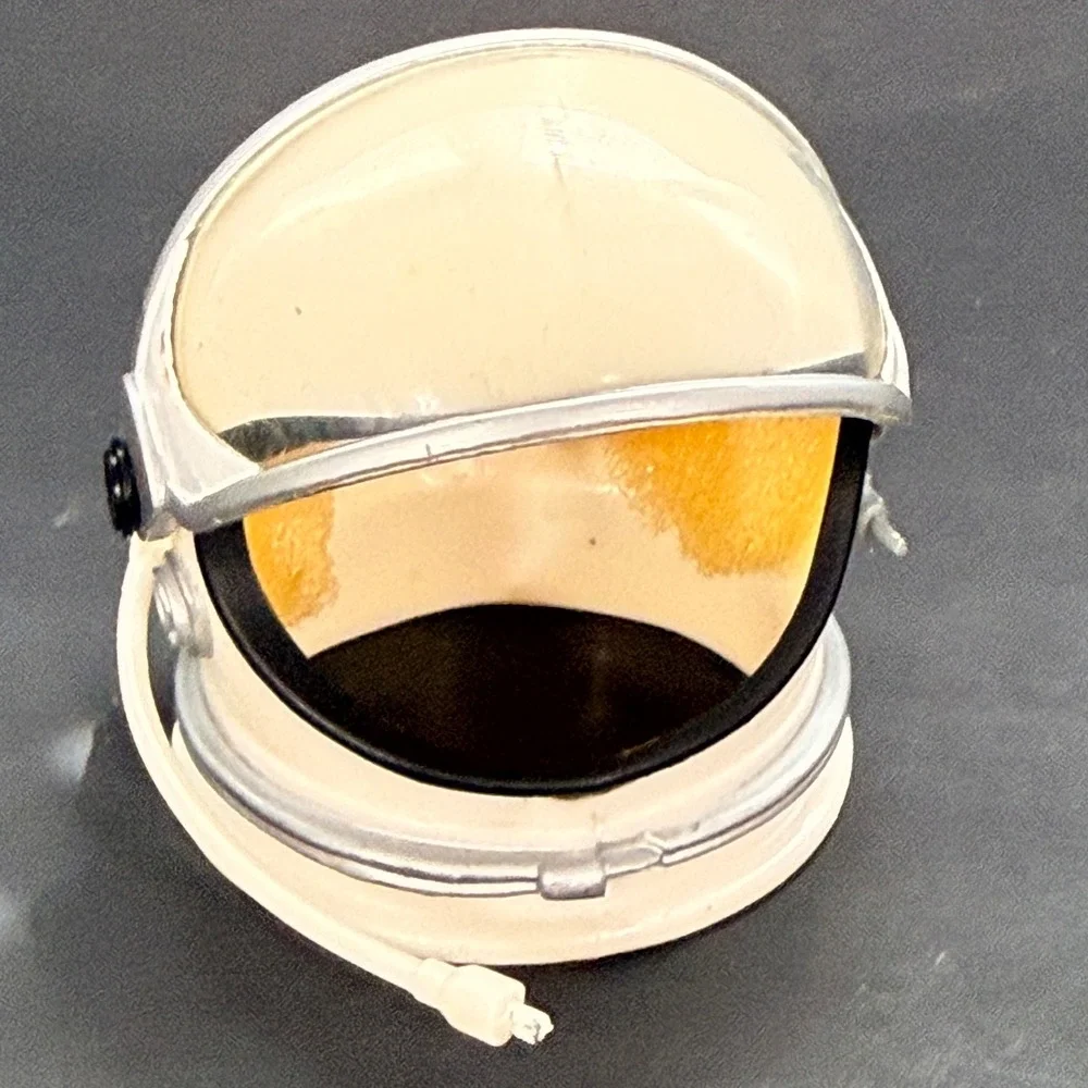 Vintage G.I. Joe Astronaut Helmet 12 Inch Action Figure Accessory White Visor